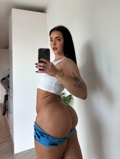 Bare under my yoga shorts: No panties allowed