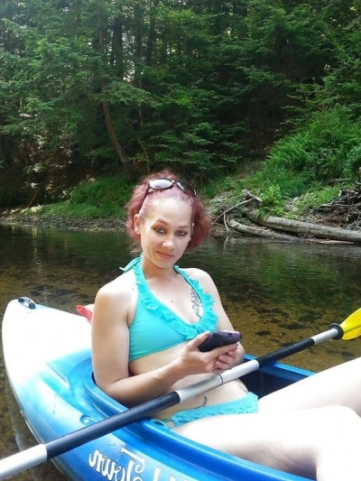 Kayaking ended with a blowjob from the red beast