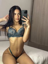 would you flirt with me if you saw me at a cafe?