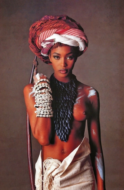 Naomi Campbell Vogue Paris April ph Patrick Demarchelier