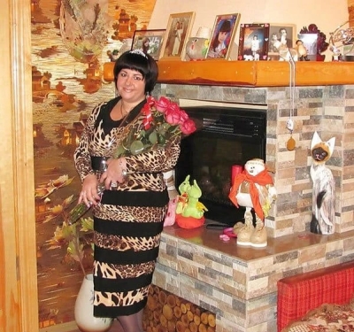 Russian wife bbw posing