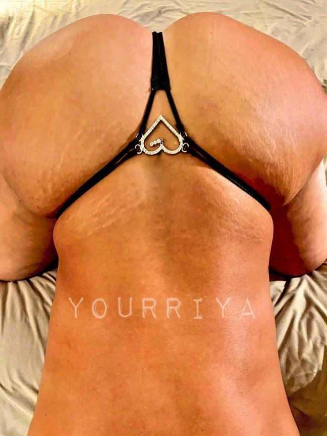 do you like fancy thongs ?