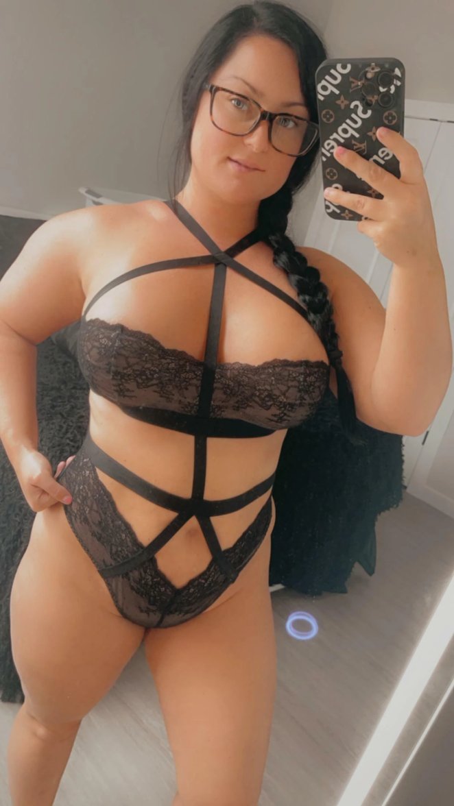 Feeling irresistibly seductive in this exquisite lingerie