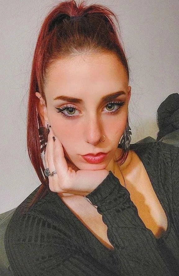 Do you have a thing for redheaded girls?