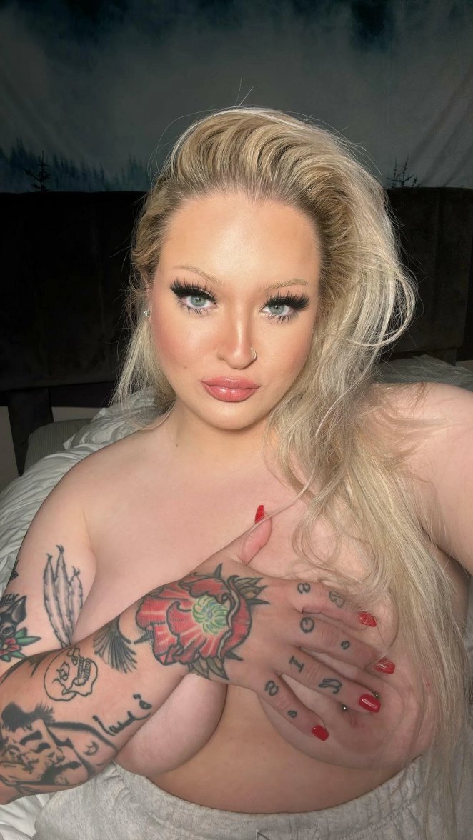 Choose between ejaculating on my breasts or into my mouth