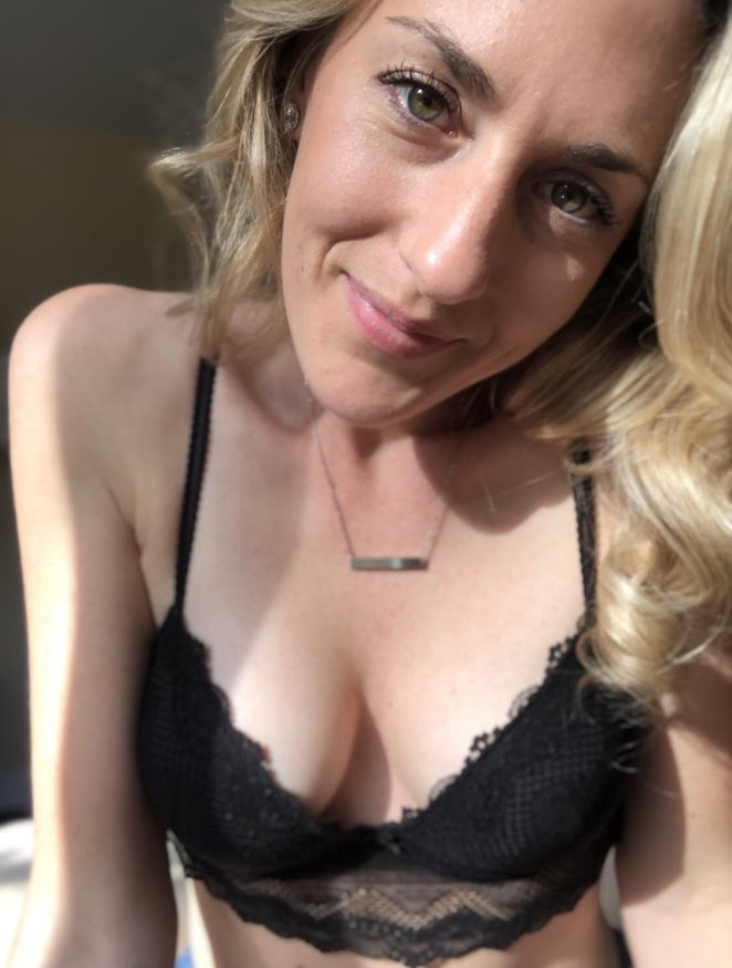 Yeah my boobs are small, but I still got a lil somethin ?