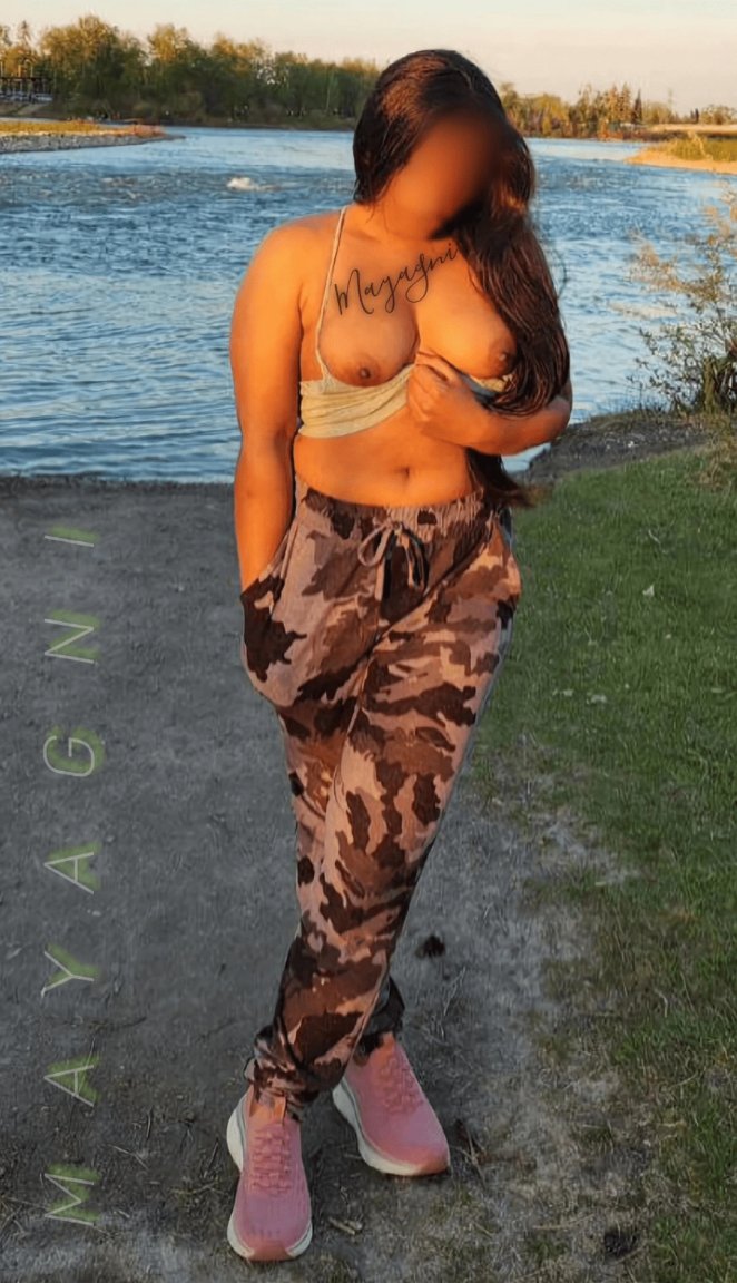 Sensational Tuesday with Mayagni