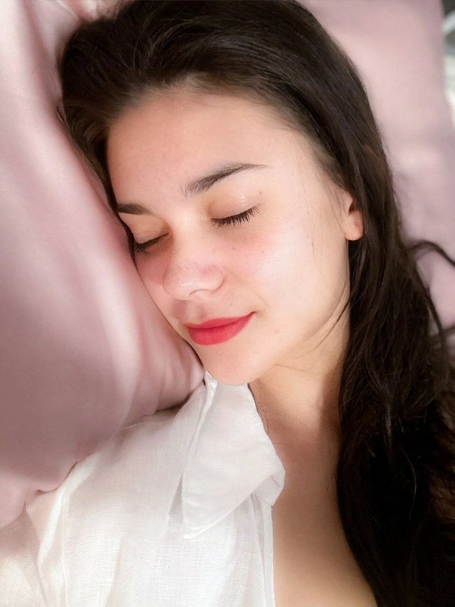 Tired of the "You don't look Latina" comments due to my paleness