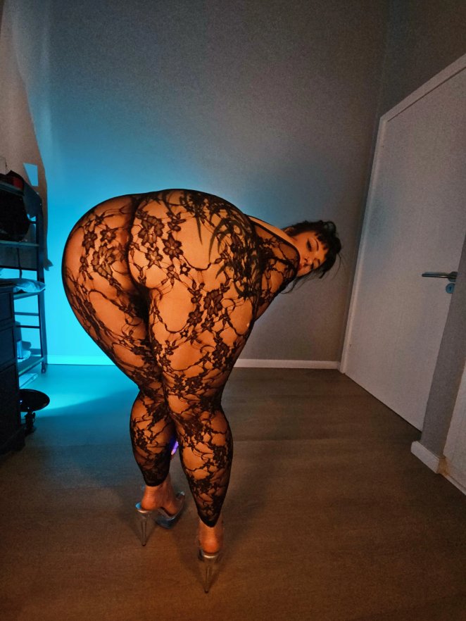 In search of a visage to rest upon