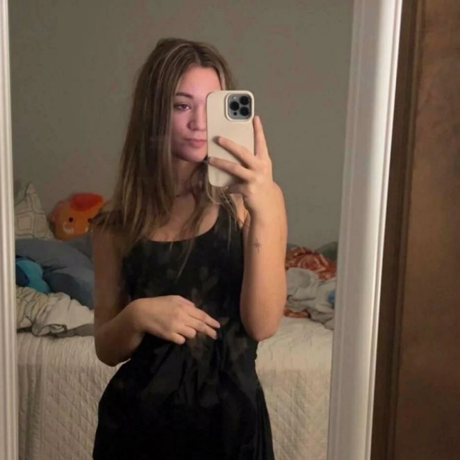 Let me be your babygirl as I strip for you