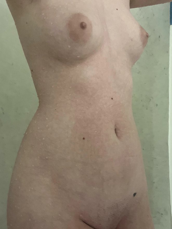 Who wouldn't want to experience this fiery beauty? She also loves tributes.