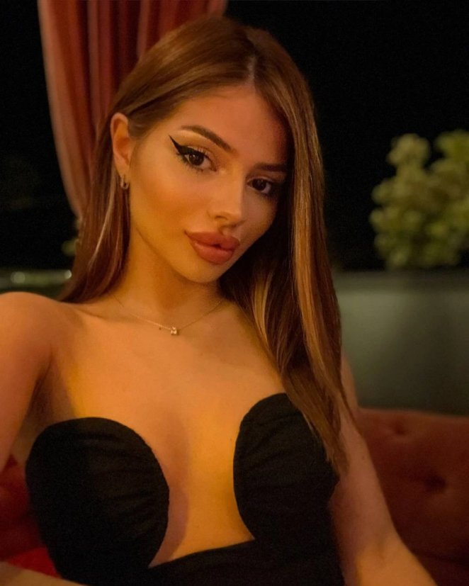 Sure thing! How about: "Yep, I have sex on the first date"