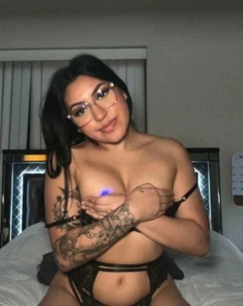 Do men have a preference for curvy Latinas?