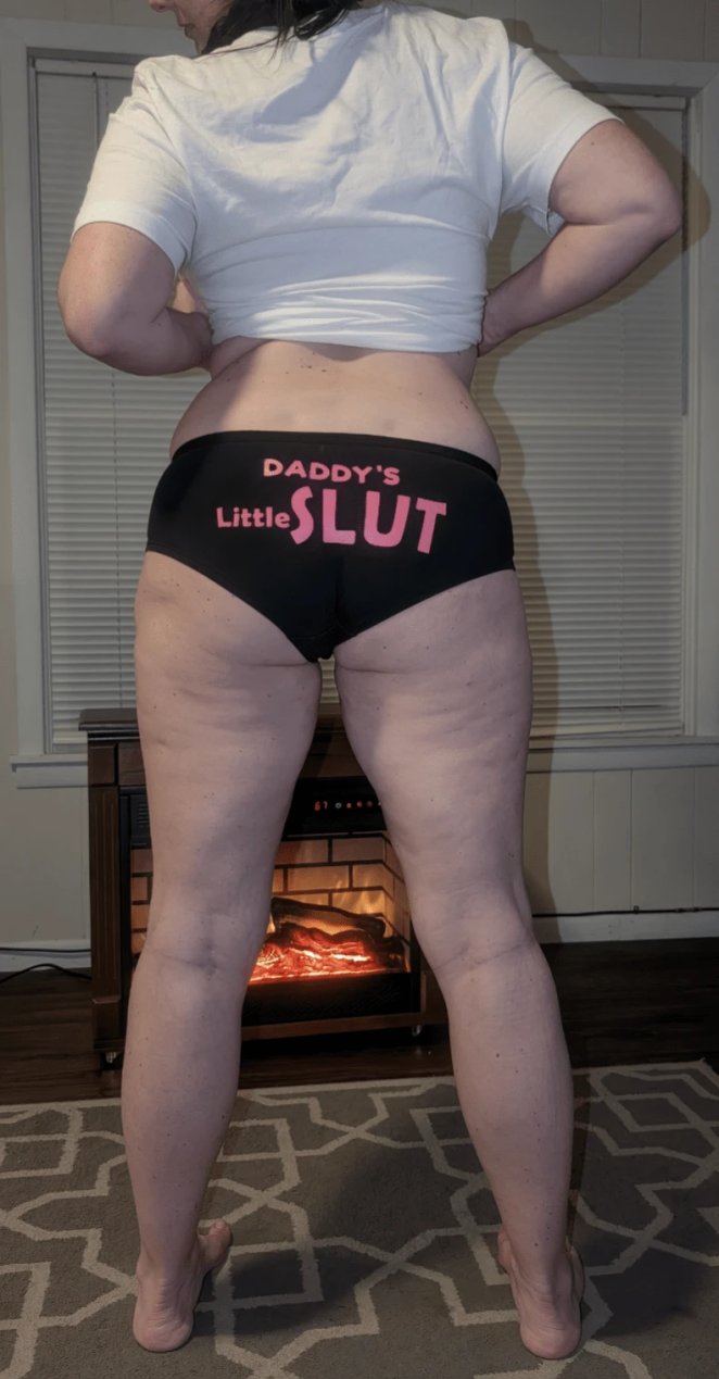 I have unprotected sex on the first date and inquire about my husband's friends