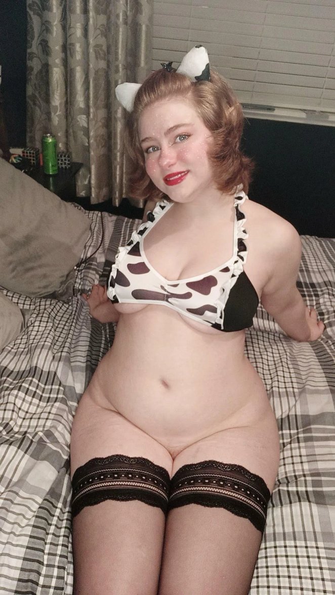 Excuse me, can you spare a moment to enjoy a meal with me?