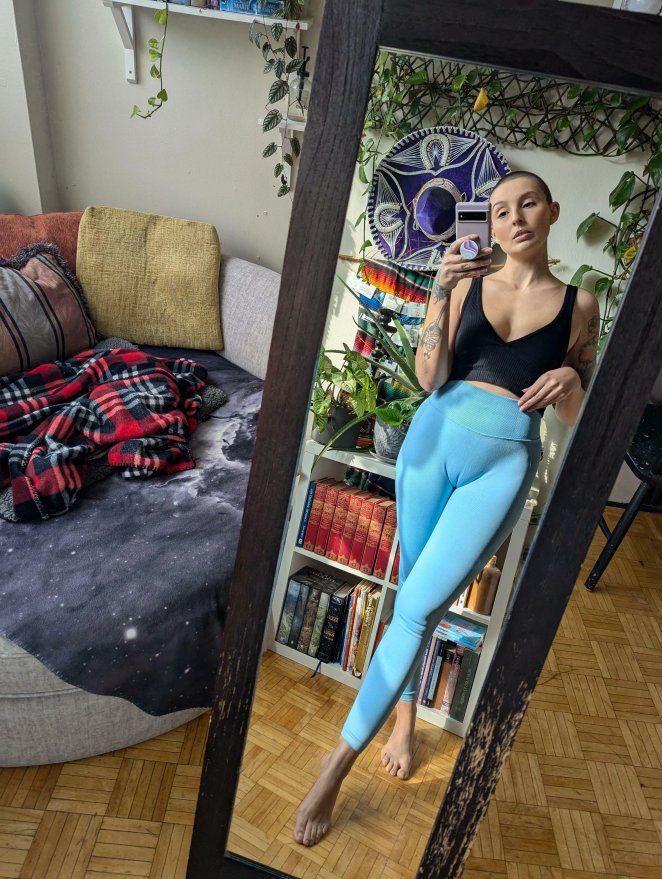 I adore how this color looks on me