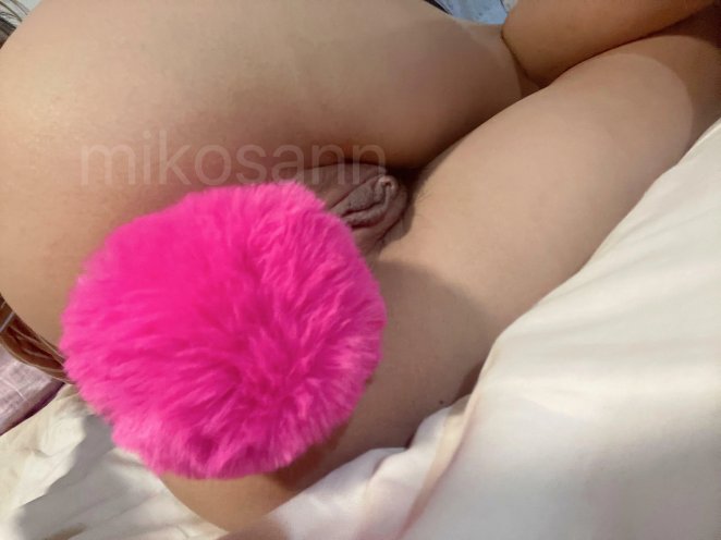 Please fill my feline friend up?