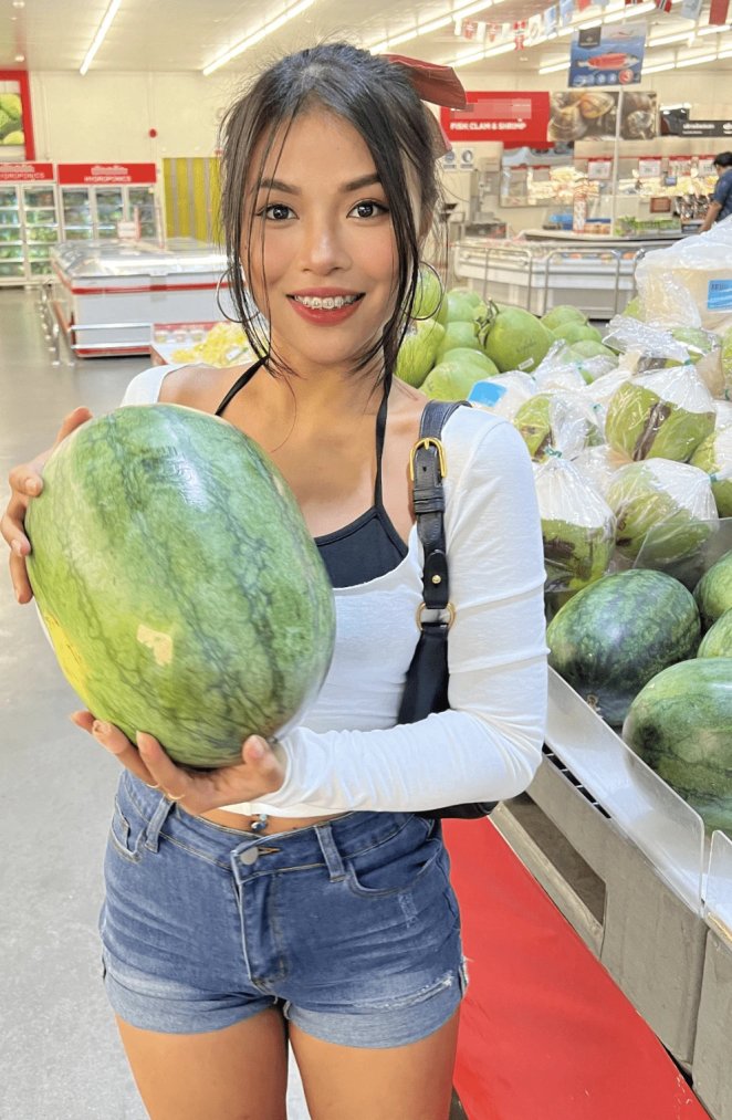 Spice up your summer with a seductive Asian girl and a tantalizing watermelon!