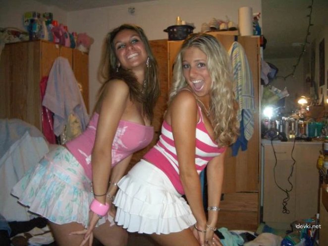 Big-breasted beauty has sex