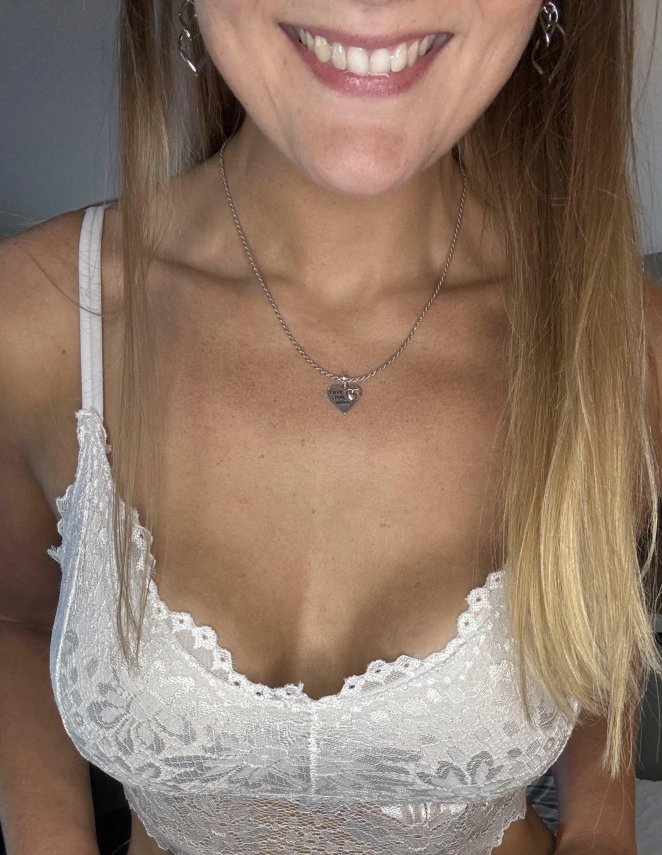 The Power of a Small White Lace Detail