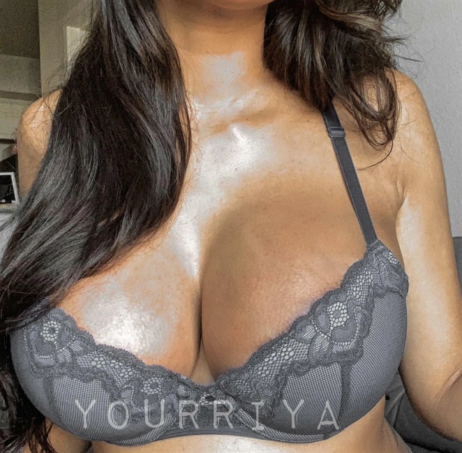 can anythng beat desi breasts?