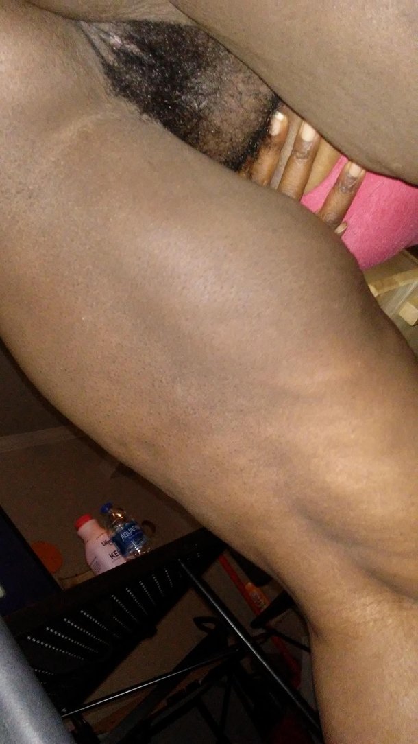 Come play with me and my bush