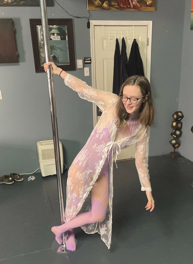 Embracing my inner sexy nerd on the pole for the first time