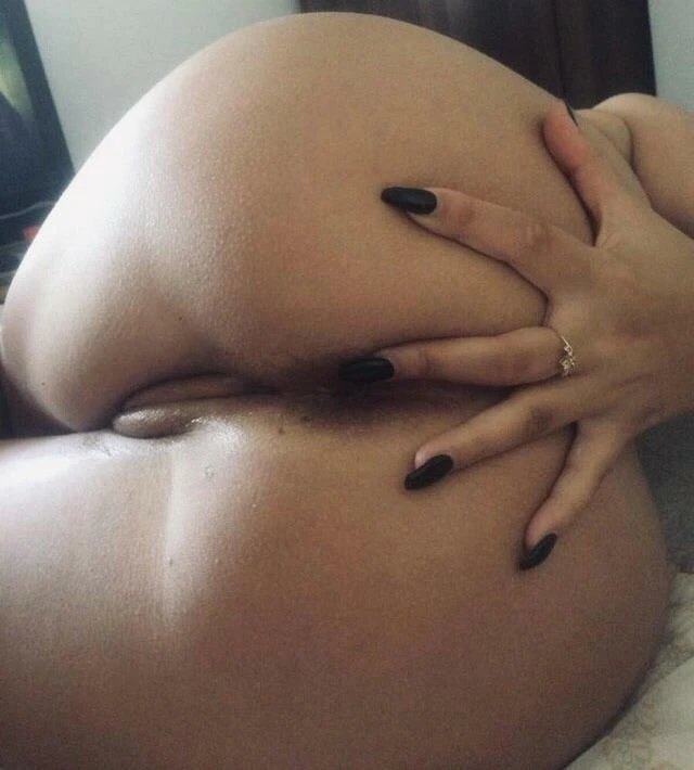 I always sleep naked hope you don’t mind