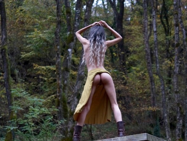 I always try to stand out I hope to do it with my first post here too