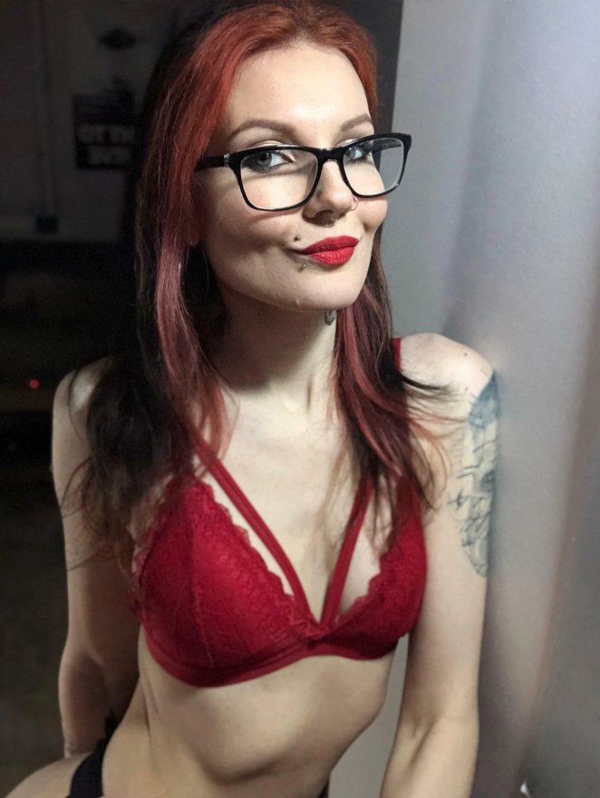 Red is becoming my signature color ❤️