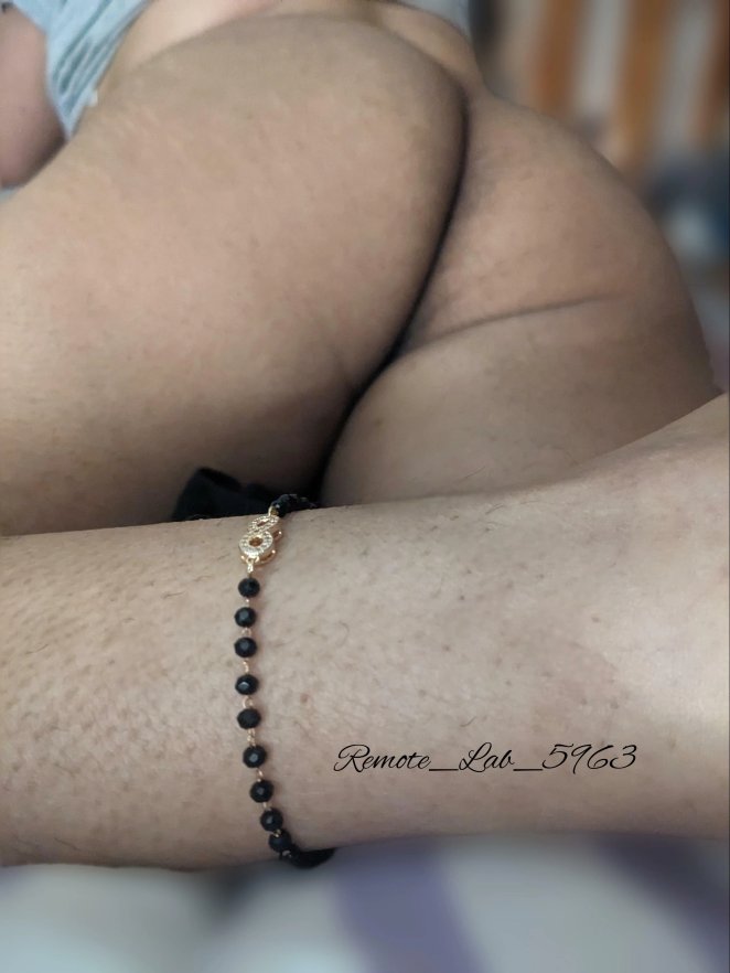 Adoring the Perfect Harmony of Payal and Sensuality ?