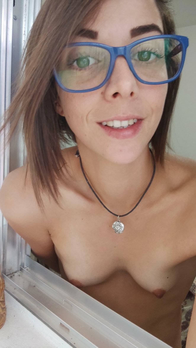 My glasses are always on reflex