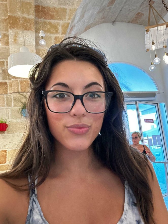 Enhancing my eyes with these glasses F19