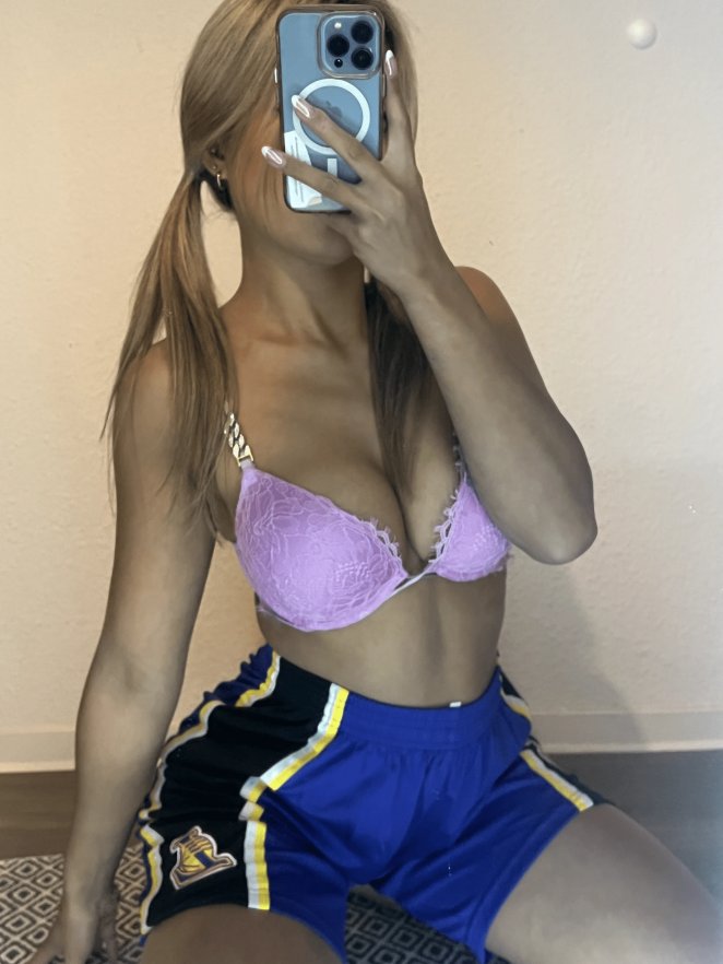 Send me a greeting if you'd like me to share some nude photos with you