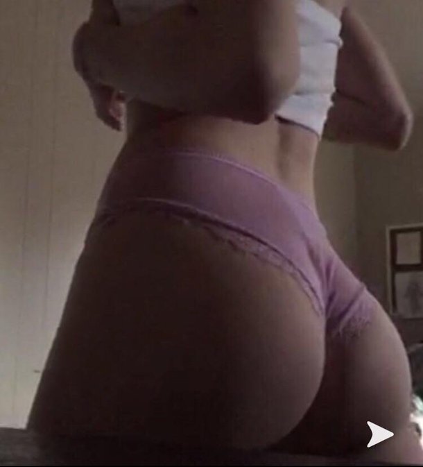 Girlfriends ass she sent on sc
