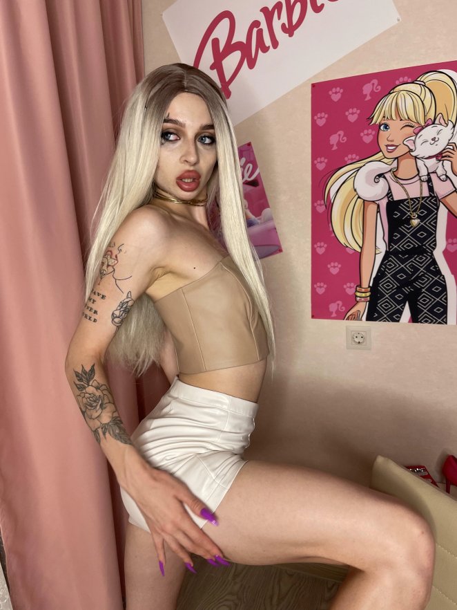 I'm Here for Your Enjoyment - Come See Me!