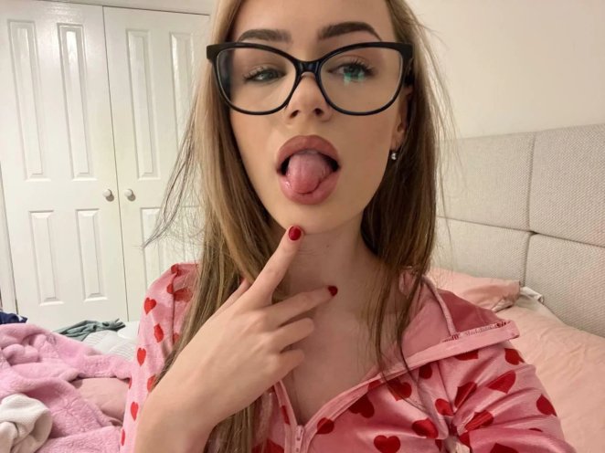 Charming with Specs: The Adorable Appeal of Glasses