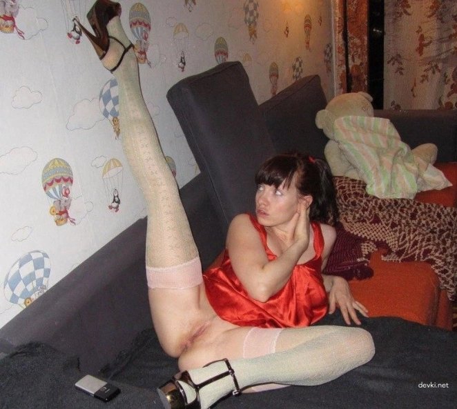 Slut Lets Cum Inside Herself