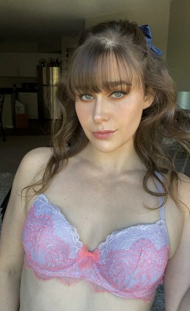 This bra is more appealing when resting on the bedroom floor