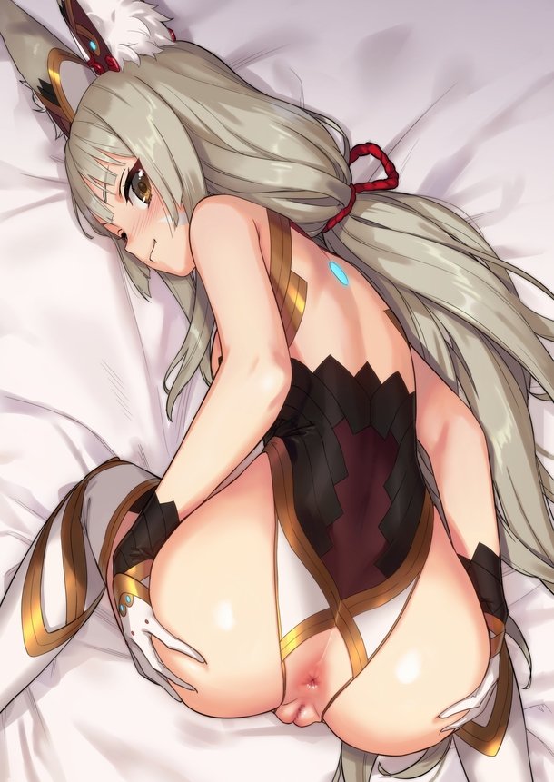 Nia wants it kitty style