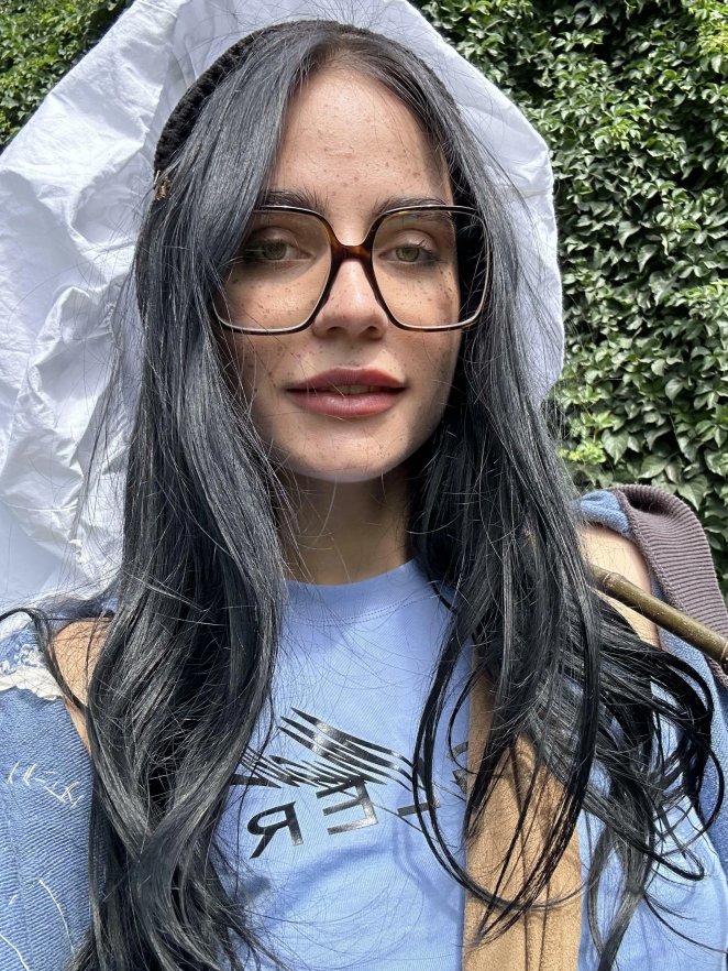 My ever-changing relationship with glasses (21F)