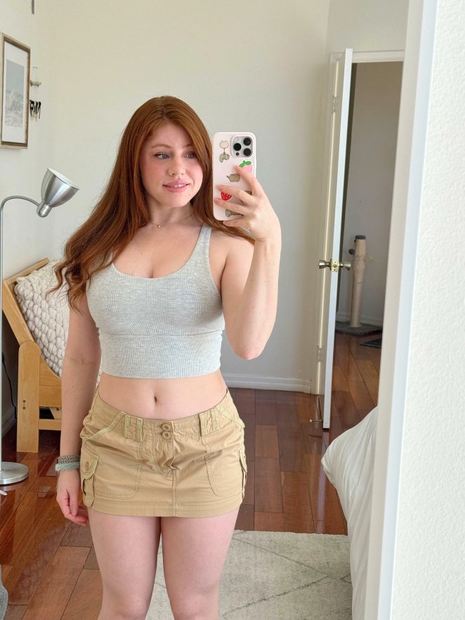 Embracing my pale skin with pride: How I rock a mini skirt when I go out