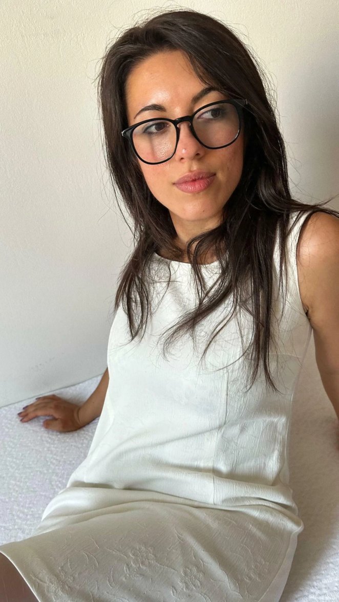 Locking eyes with you, I ignite the fire between us.