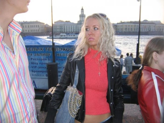 The blonde likes anal sex