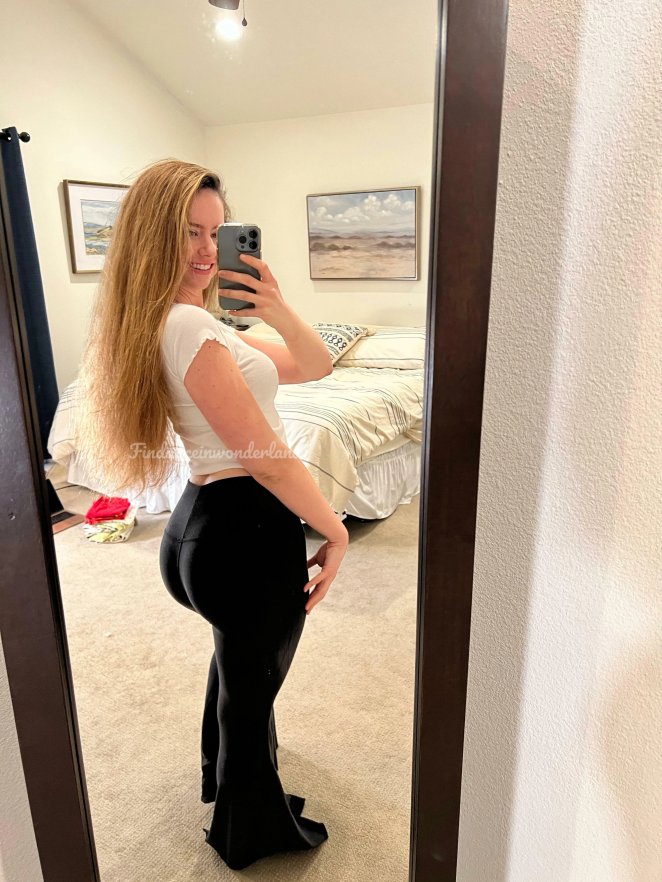 Flared trousers: The Ultimate Fashion Statement