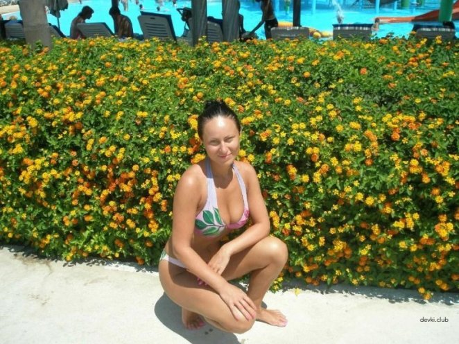 Sex of a young couple on vacation