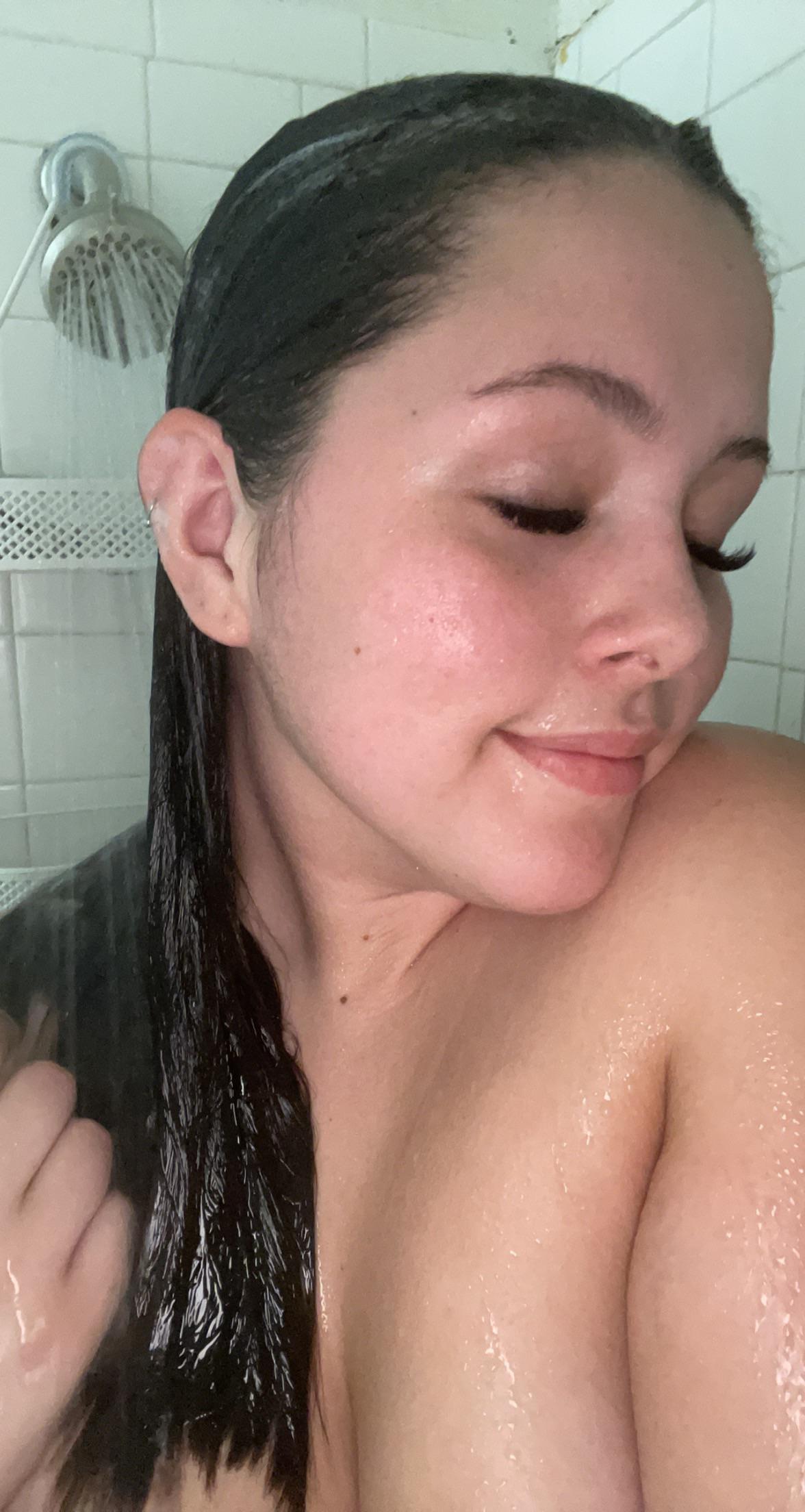 Mid shower cleavage;)