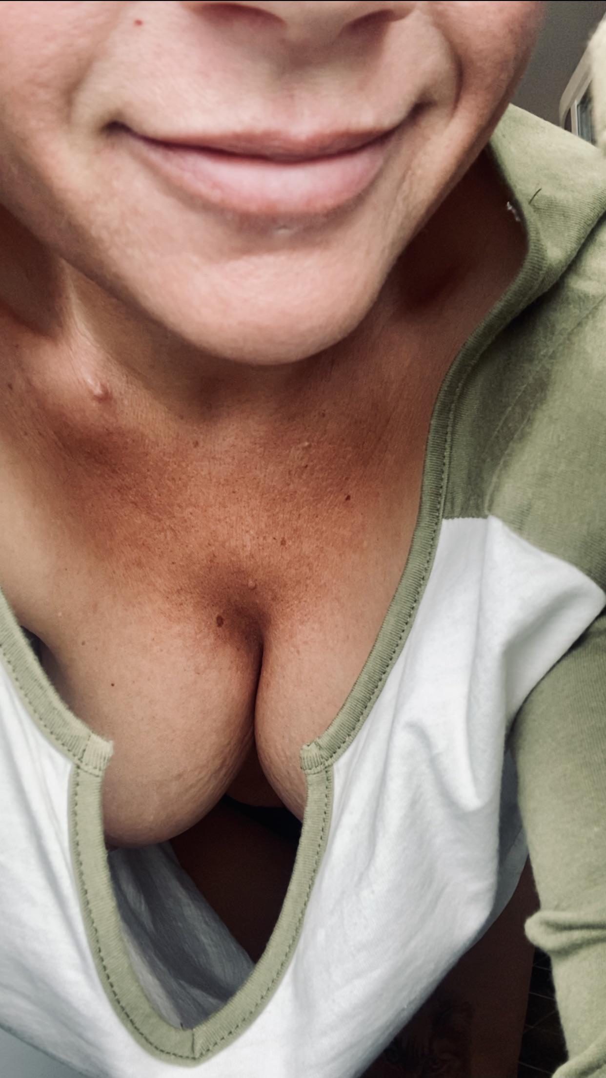 Titty tuesday! ? (f41)