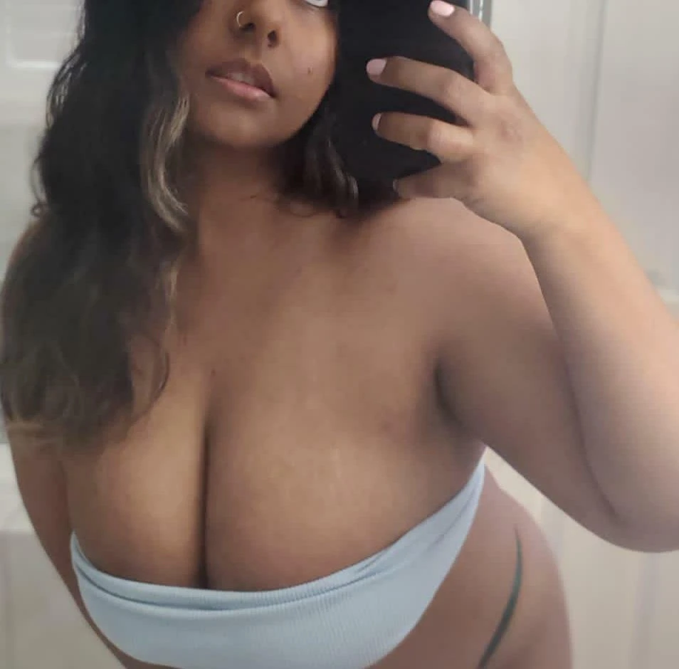 5'1 thick girl here ?