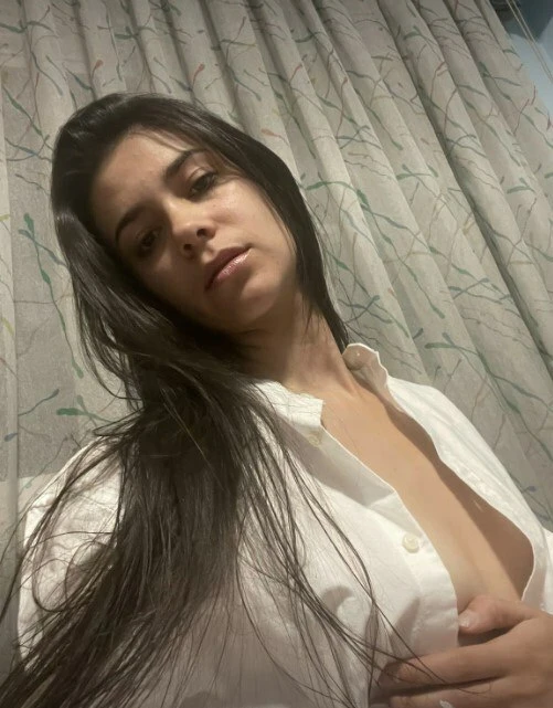 I finally feel like a true Latina with this new hairstyle!